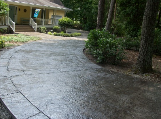 Kalamazoo, Michigan photo of a stamped and stained concrete driveway.